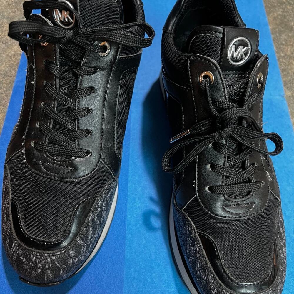 Michael Kors fashion sneakers, black, lace up, Wilma Trainers, women’s size 8 - Picture 7 of 8